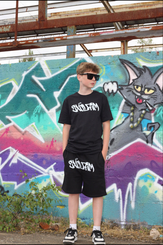 'Summer Set' Black T-shirt and shorts bundle